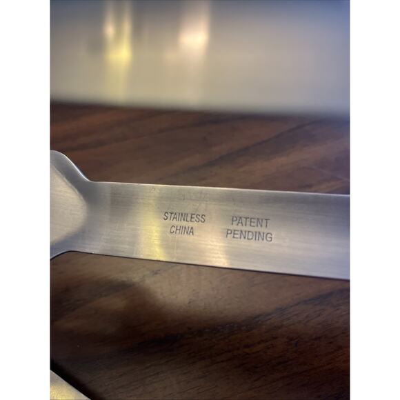 Heavy Duty BBQ Tool Set - Stainless Steel Spatula & Tongs for Grilling Outdoors - Picture 3 of 7